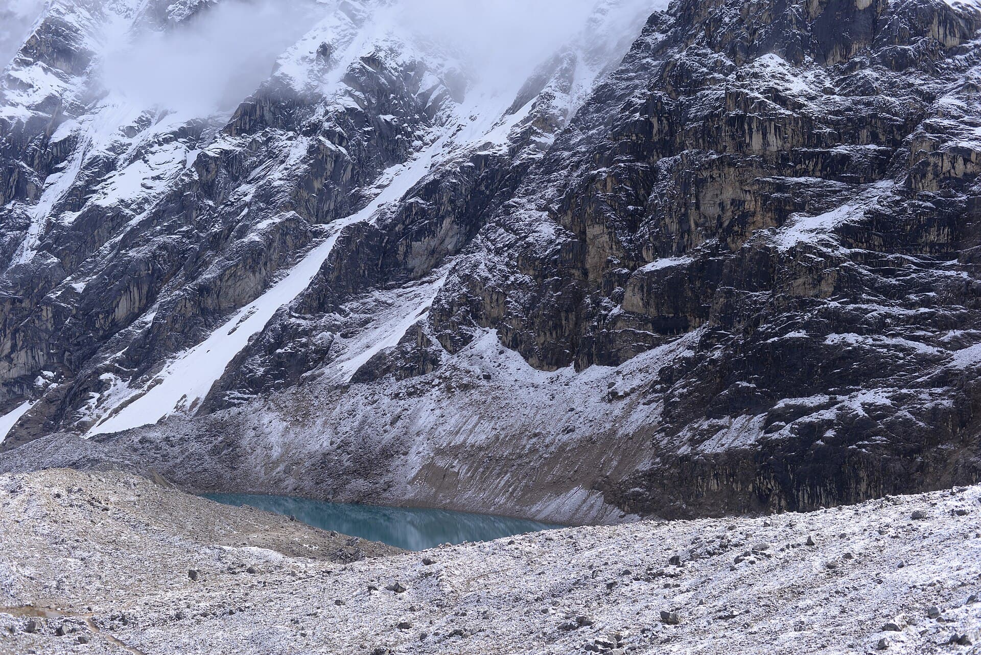 The lagoon below Salkantay