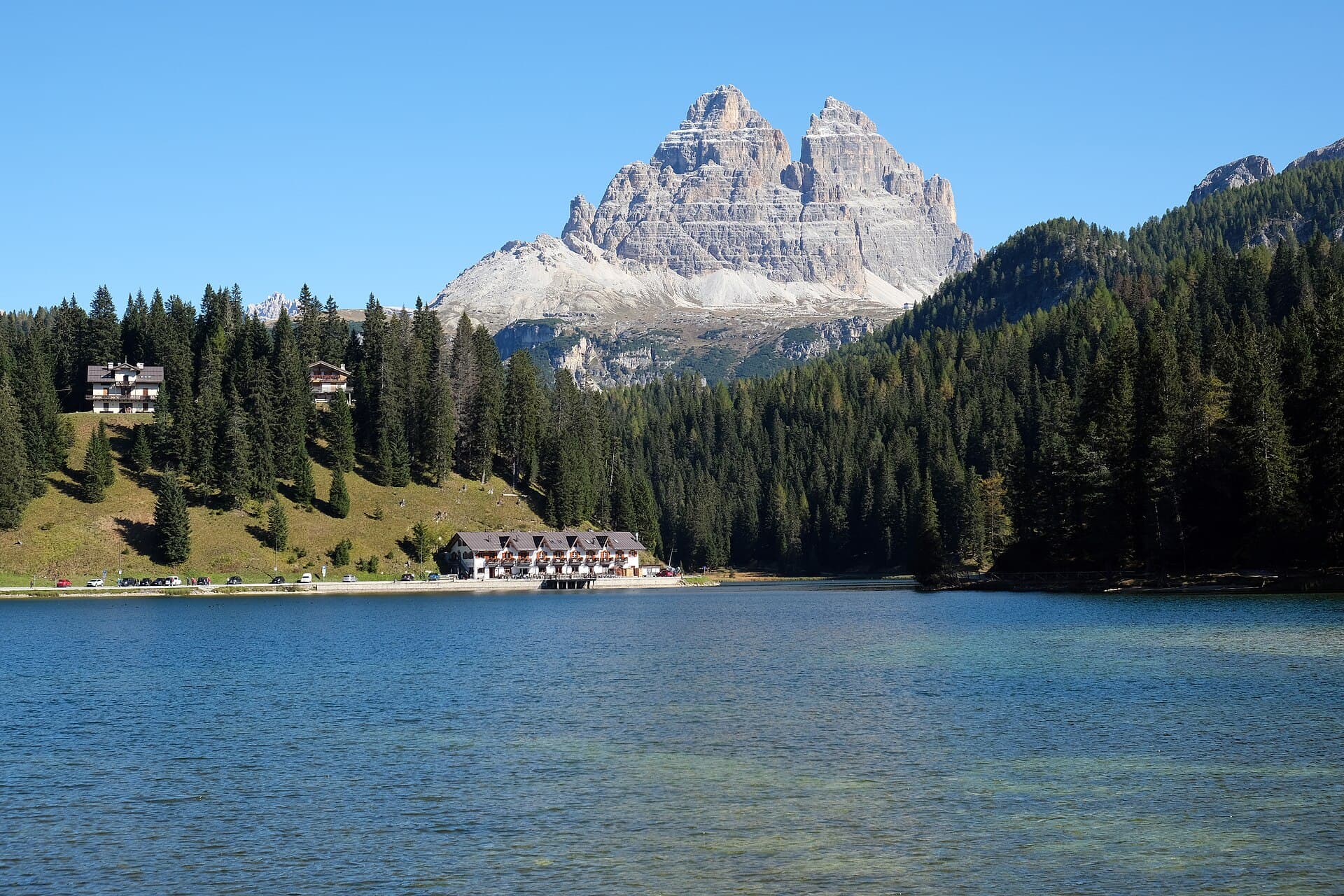Lago di Misurina below the Tre Cime di Lavaredo