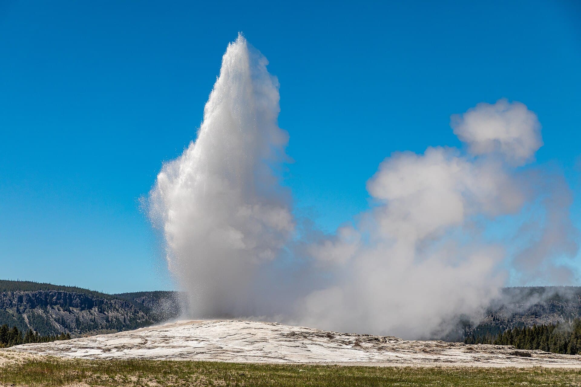 Old Faithful, Yellowstone National Park